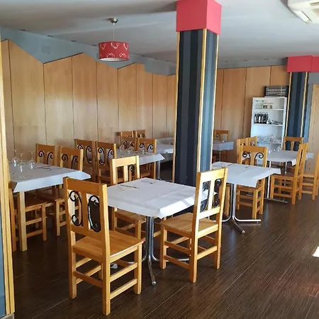 Hostal La Horra Гостевой дом La Horra