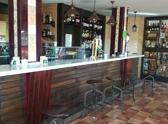 Hostal La Horra * La Horra